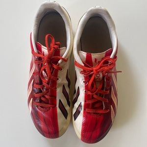 adidas f30 Messi Soccer Football Cleats, Male Size US 4.5, red and white, used